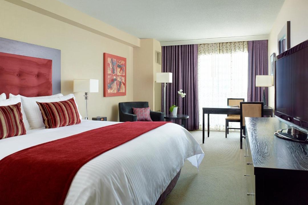 Photo of Bedroom in Bay Street Corridor