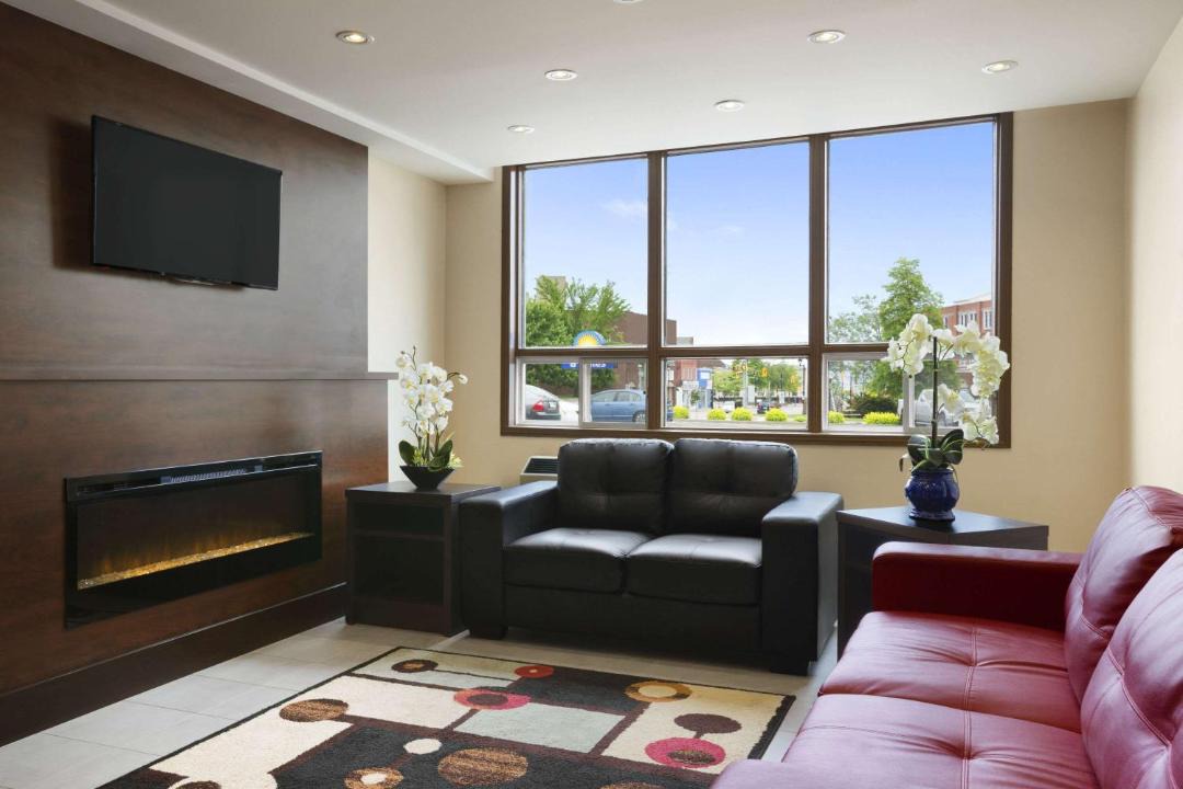 Photo of Livingroom in North Bay