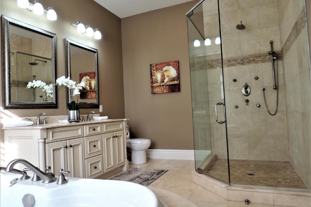 Photo of Bathroom in Markland Wood