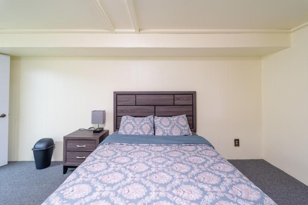 Photo of Bedroom in East Gwillimbury