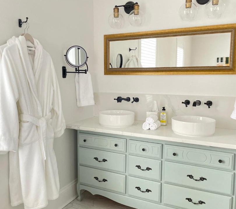 Photo of Bathroom in Alexandria