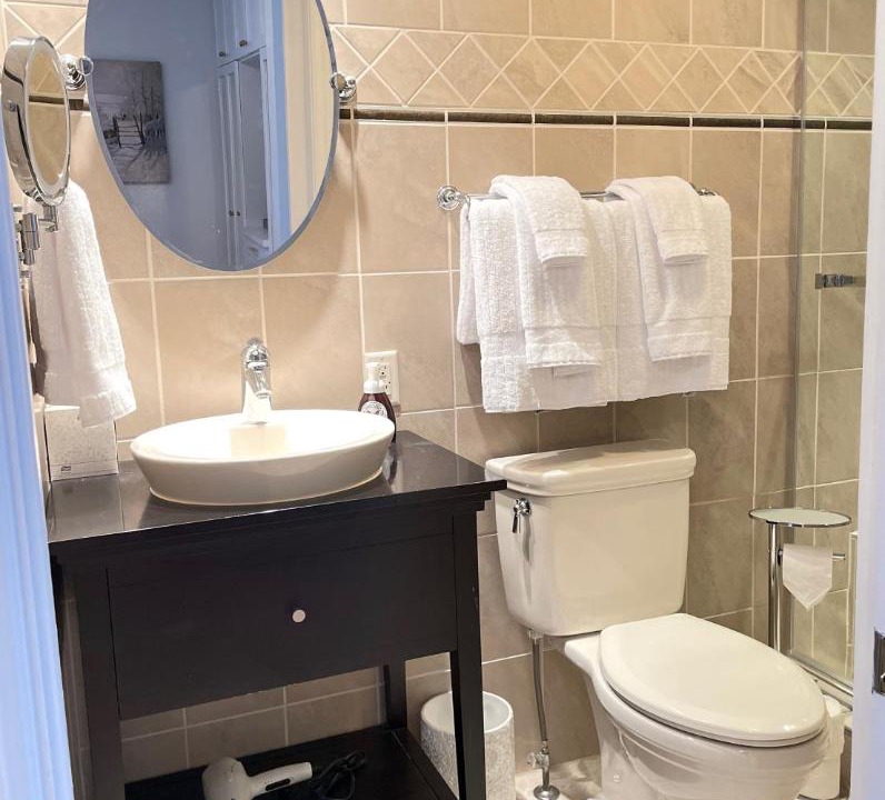 Photo of Bathroom in Alexandria