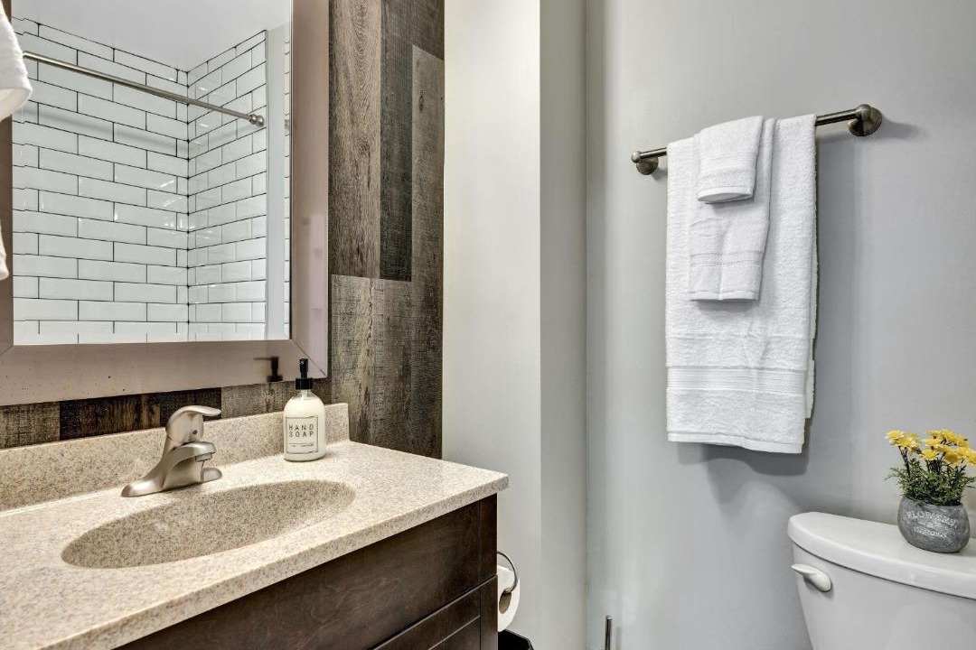 Photo of Bathroom in Vanier North