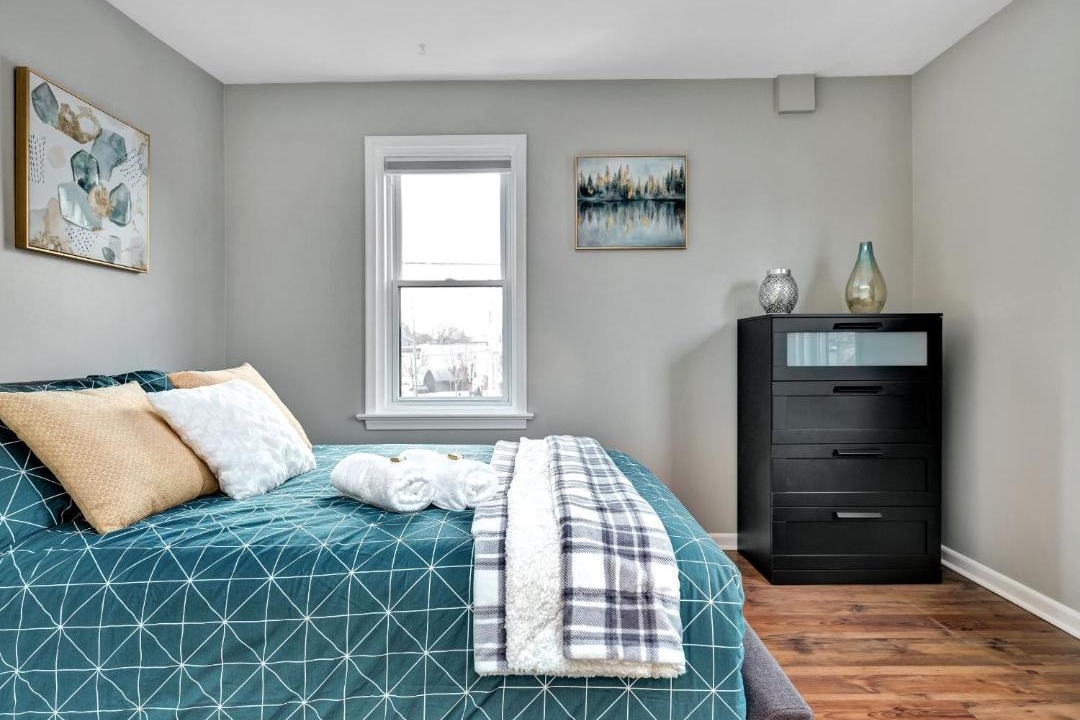Photo of Bedroom in Vanier North