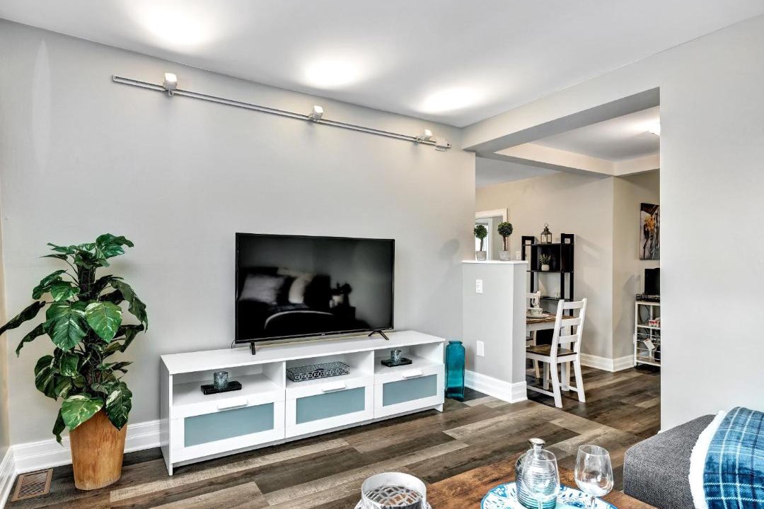 Photo of Livingroom in Vanier North