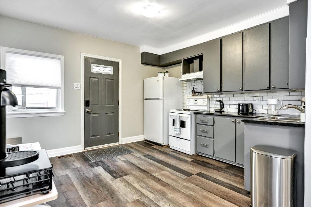 Photo of Kitchen in Vanier North