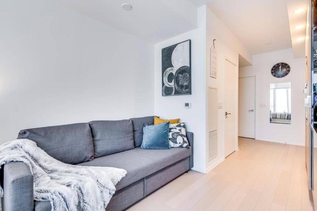 Photo of Livingroom in Financial District
