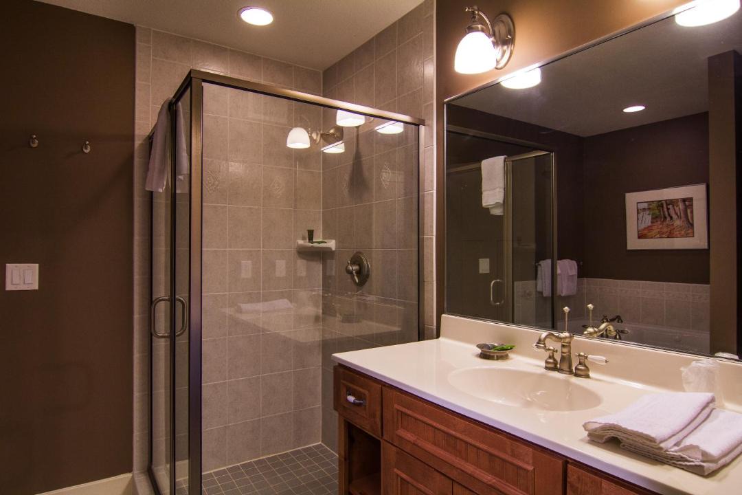 Photo of Bathroom in Two Harbors