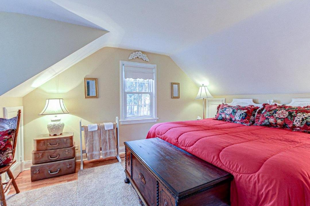 Photo of Bedroom in Port Dover