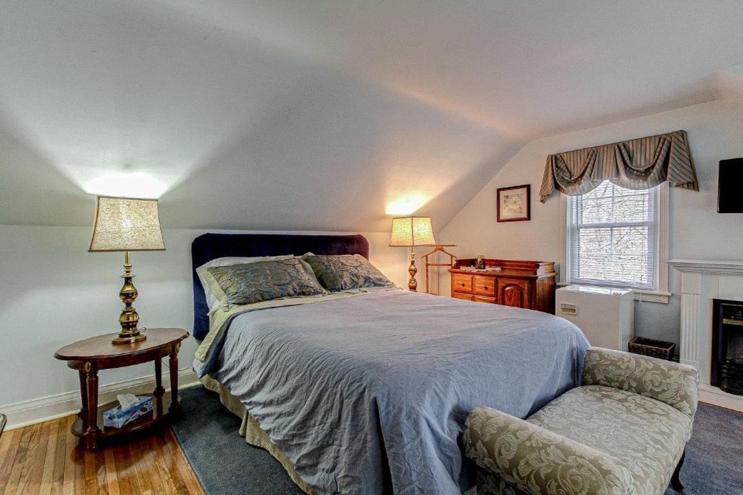 Photo of Bedroom in Port Dover