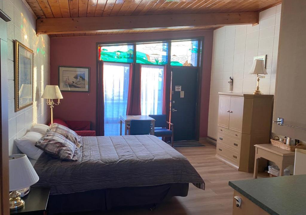 Photo of Bedroom in Manitoulin District