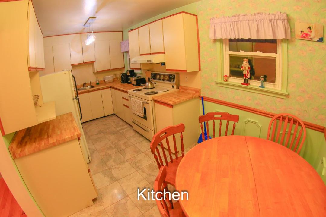 Photo of Kitchen in Dorset Park