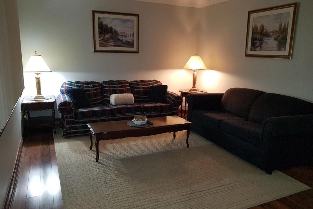 Photo of Livingroom in Sarnia