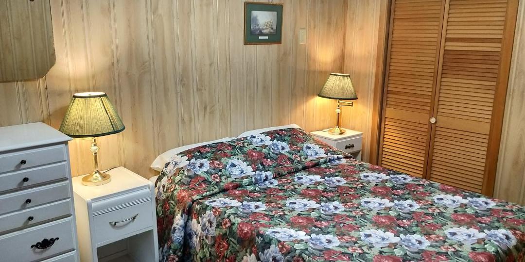 Photo of Bedroom in Buckhorn