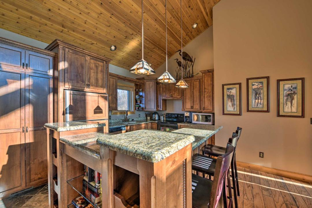 Photo of Kitchen in Two Harbors