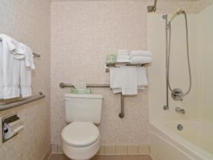 Photo of Bathroom in Northwestern Precinct