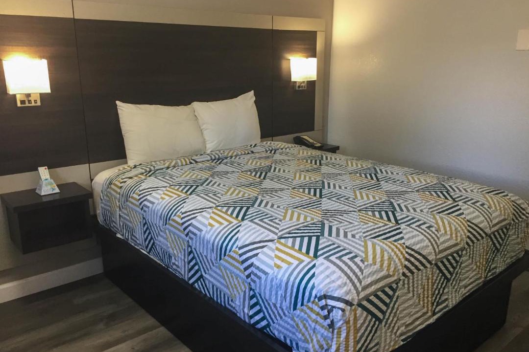 Photo of Bedroom in Burnsville