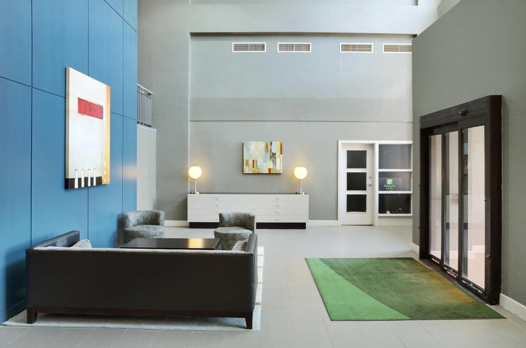 Photo of Livingroom in White Oaks