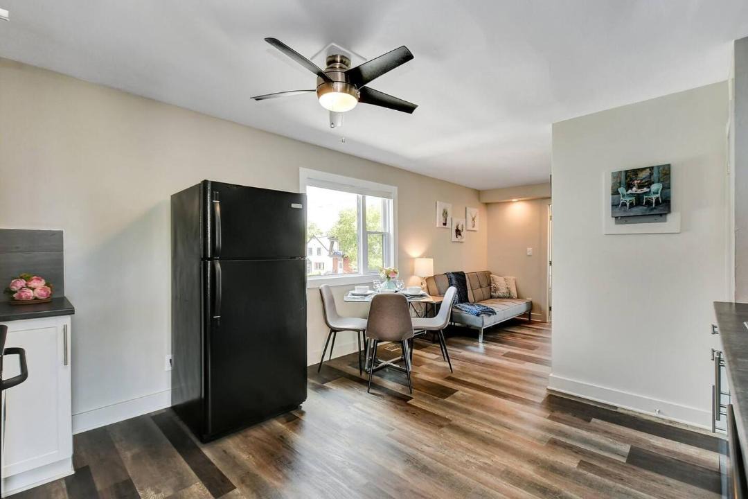Photo of Livingroom in Vanier North