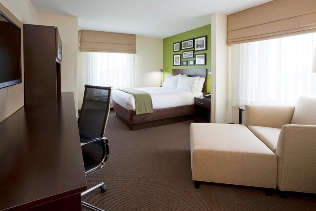 Photo of Bedroom in Rogers