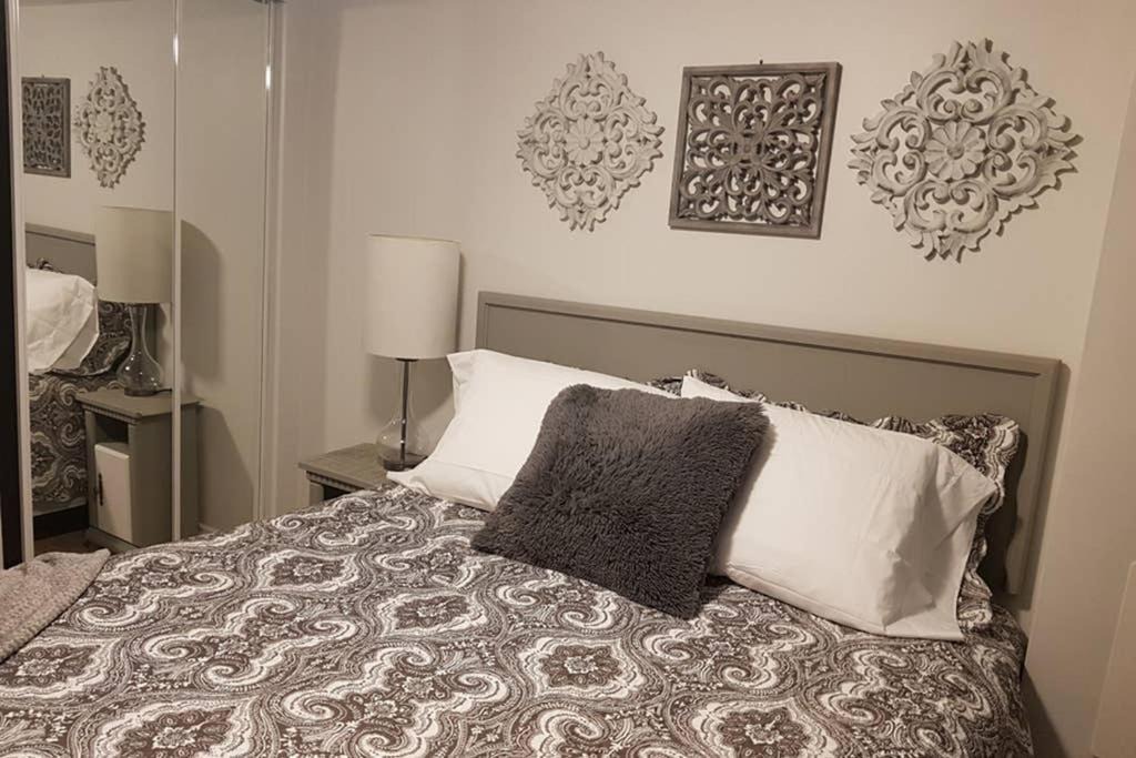 Photo of Bedroom in Sarnia