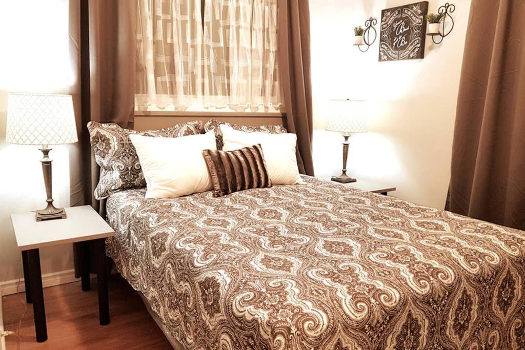 Photo of Bedroom in Sarnia