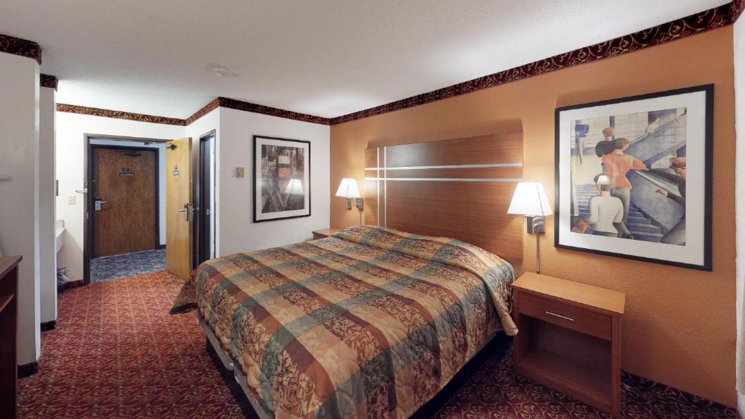 Photo of Bedroom in Waconia