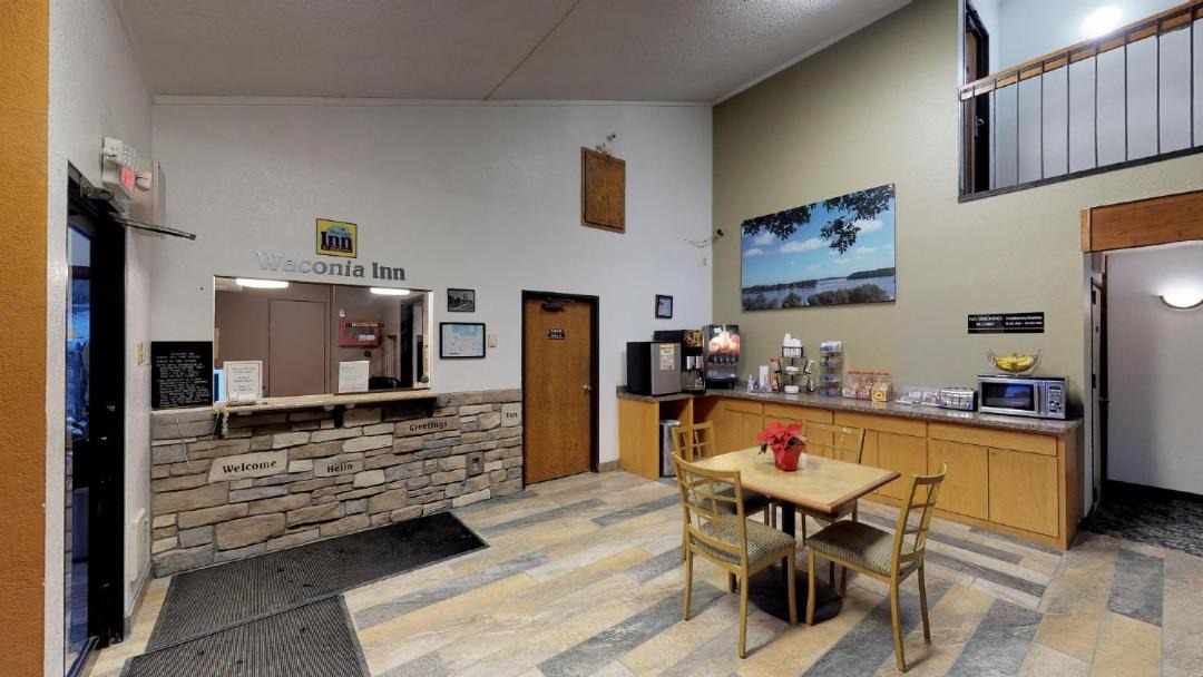 Photo of Livingroom in Waconia