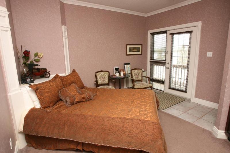 Photo of Bedroom in Calabogie