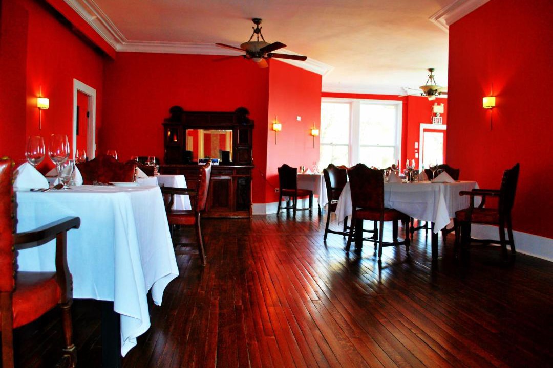 Photo of Livingroom in Bracebridge