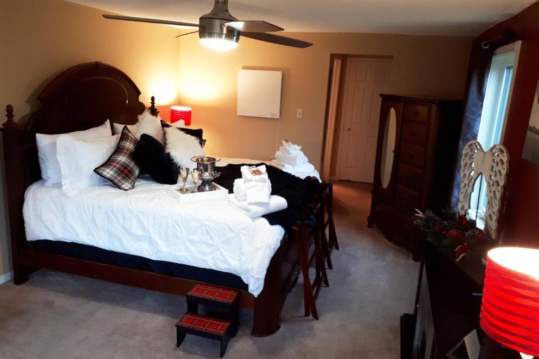 Photo of Bedroom in Ajax