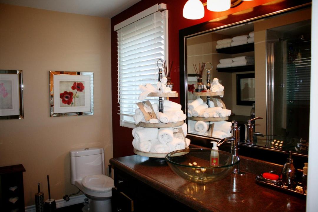 Photo of Livingroom in Ajax