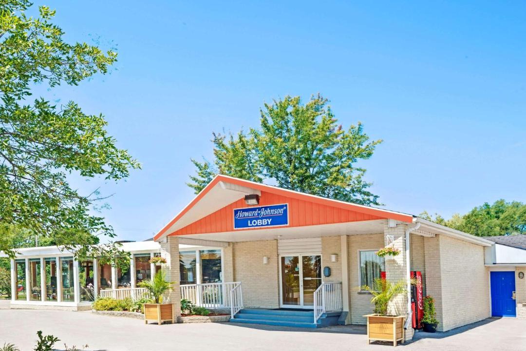 Photo of Others in Lindsay