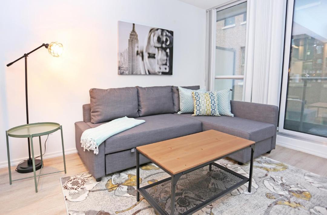 Photo of Livingroom in Financial District