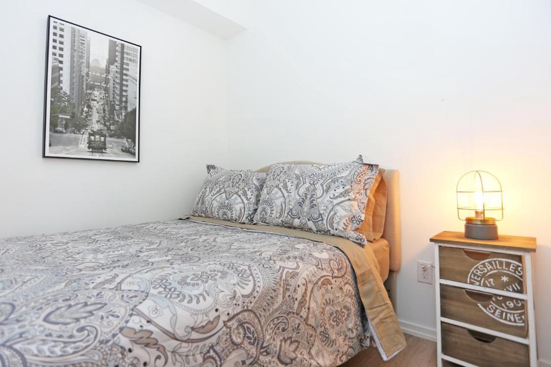 Photo of Bedroom in Financial District
