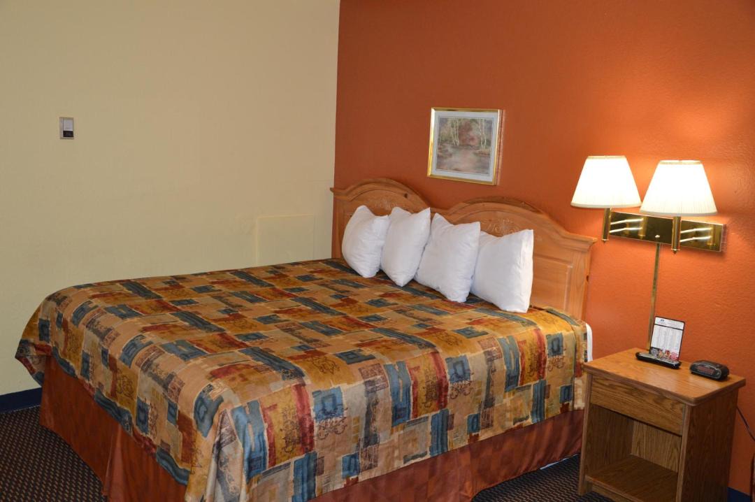 Photo of Bedroom in Burnsville