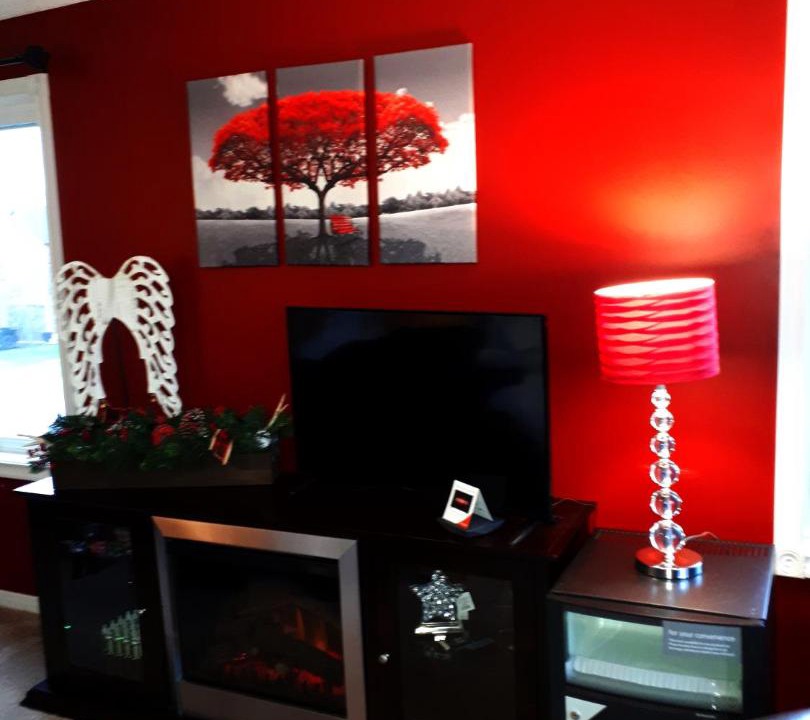 Photo of Livingroom in Ajax
