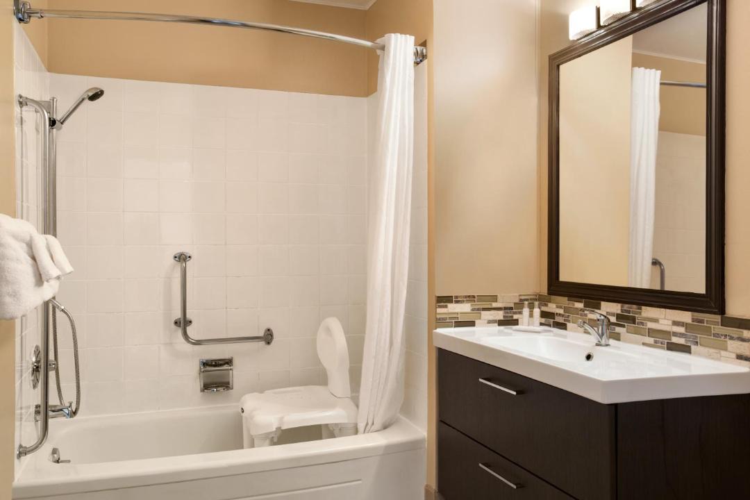 Photo of Bathroom in Kenora