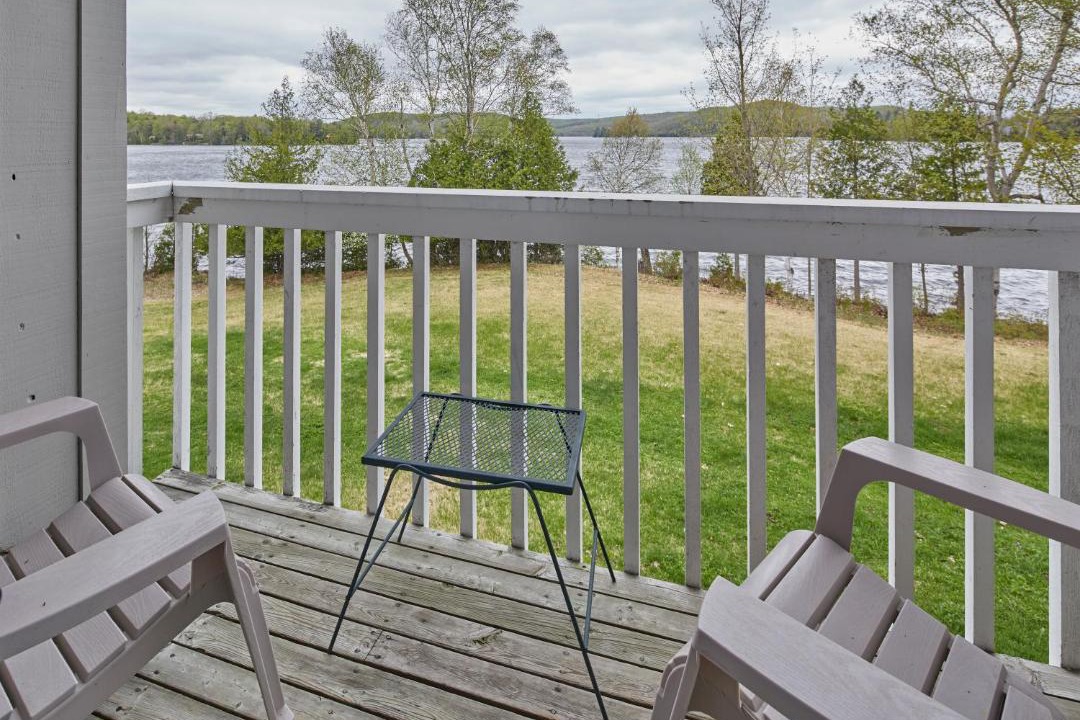 Photo of Patio Balcony in Eagle Lake