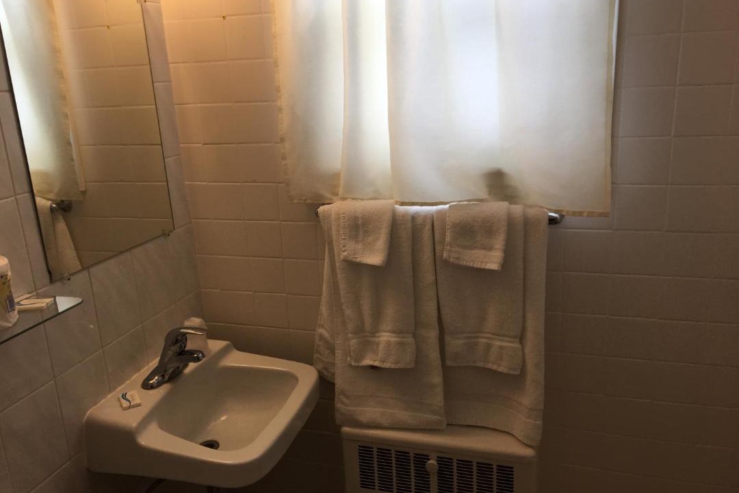 Photo of Bathroom in Kapuskasing