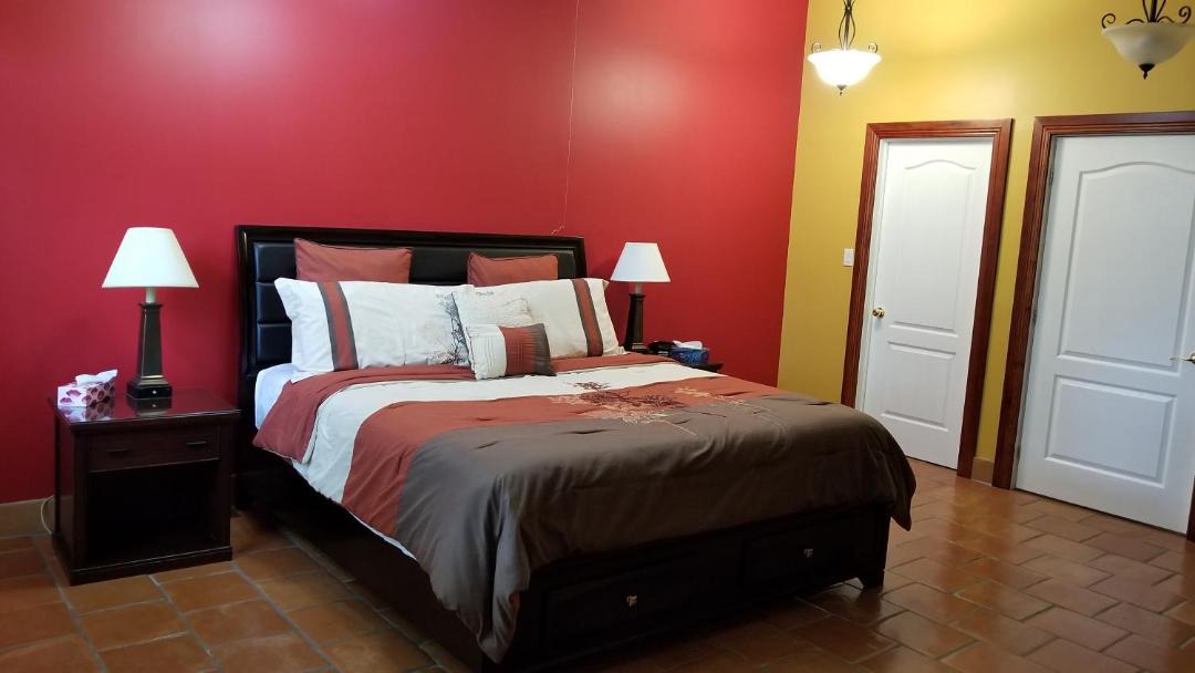 Photo of Bedroom in Lansdowne