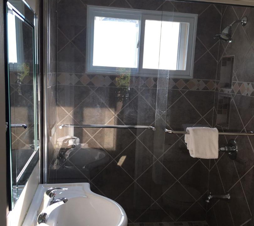 Photo of Bathroom in Port McNicoll