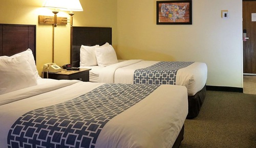 Standard Room, 2 Queen Beds, Non Smoking
