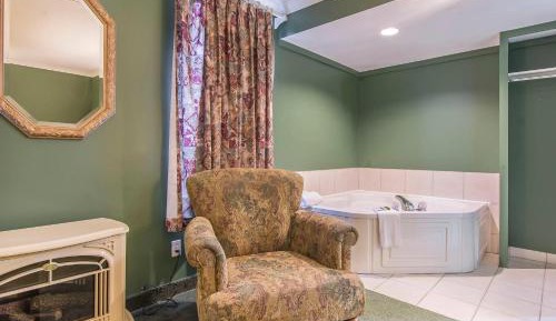 King Room - Non-Smoking