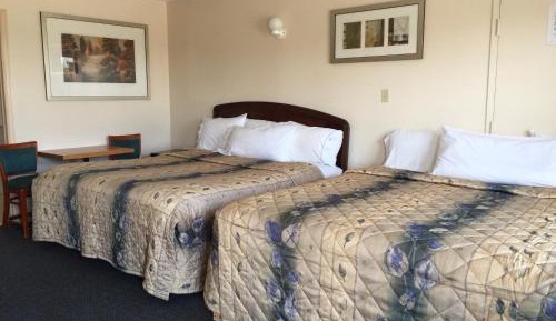 Queen Room with Two Queen Beds