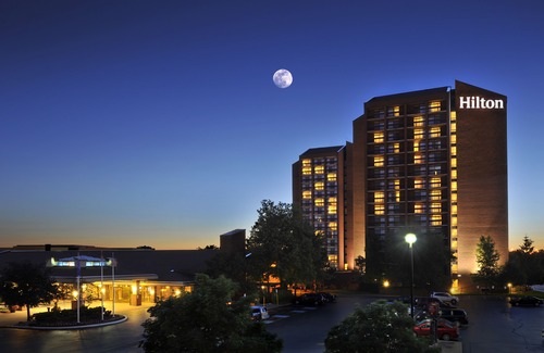 Mississauga Hotel | Hilton Mississauga/Meadowvale