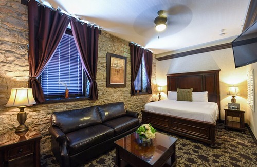 Merritton Hotel | Stone Mill Inn