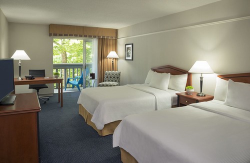 Wynford-Concorde Hotel | Toronto Don Valley Hotel and Suites