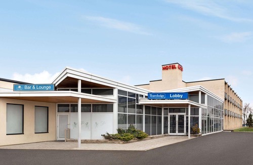 Richmond Hill Hotel | Travelodge by Wyndham Richmond Hill