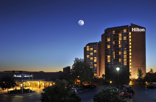 Mississauga Hotel | Hilton Mississauga/Meadowvale